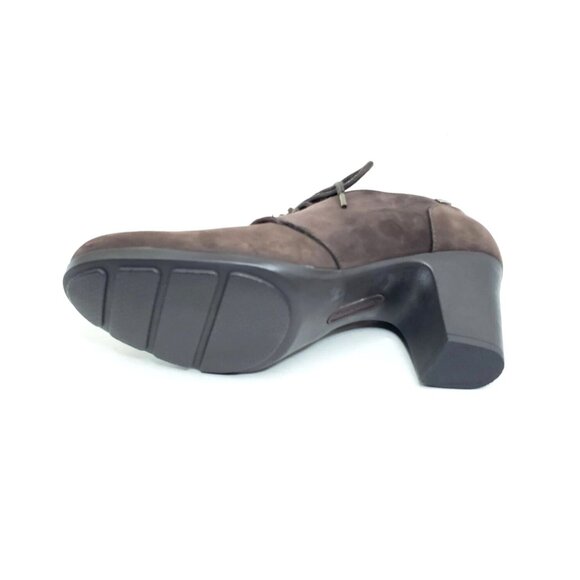 Comfortiva Neacy Booties Heel Weatherproof Lace Up Brown Leather Womens US 9 M - Picture 6 of 9